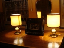 2 ks stolové lampy